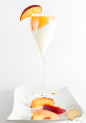 cuisine – pannacotta – peach